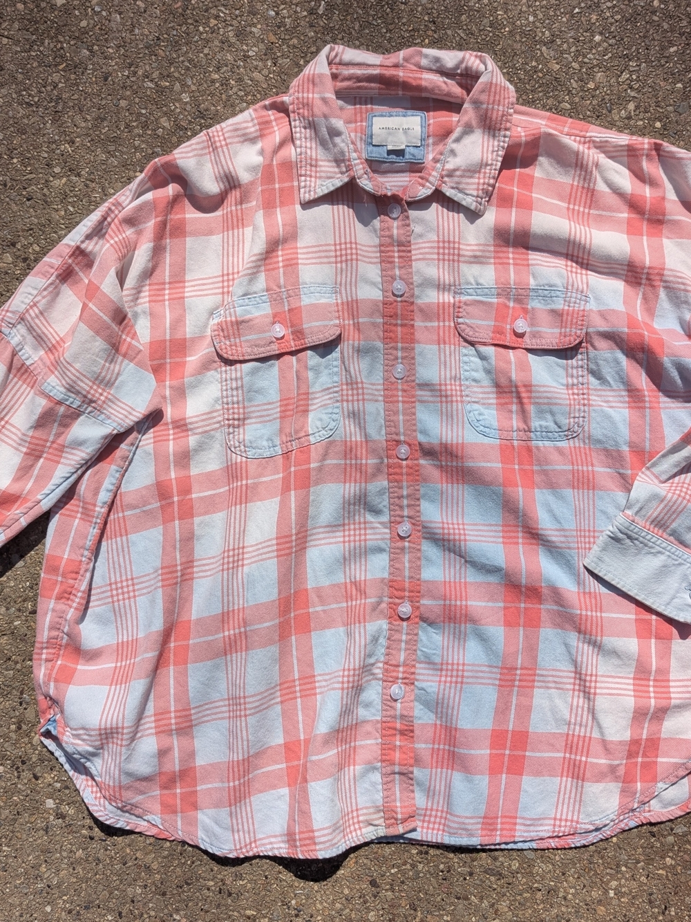 Women's Med American Eagle Oversized Boyfriend Flannel shirt coral pink white